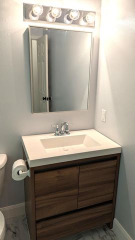 12 W Casa Loma Drive, Mary Esther, FL 32569