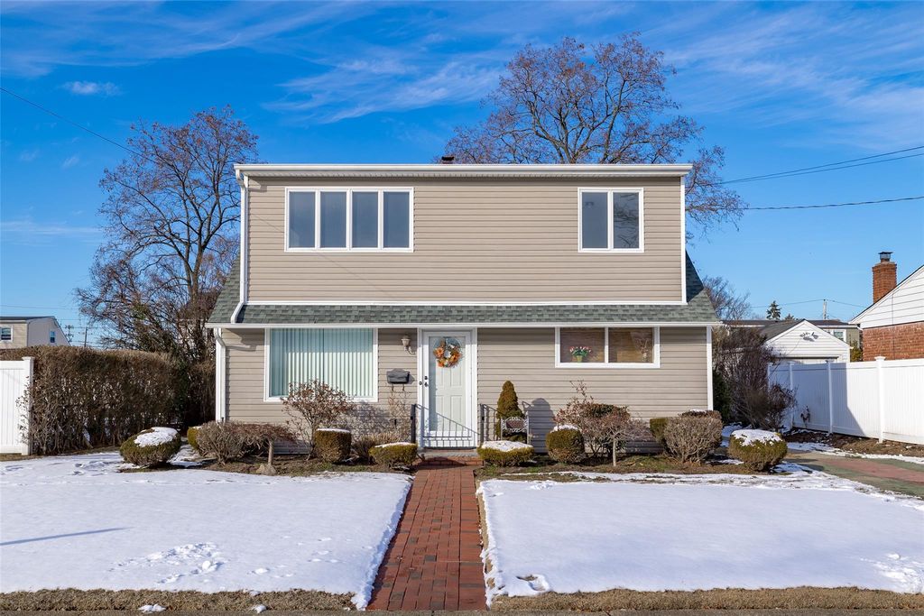 380 evans Avenue, Oceanside, NY 11572