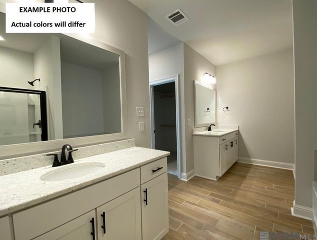 1741 MARSHALL JONES SR AVE, Zachary, LA 70791