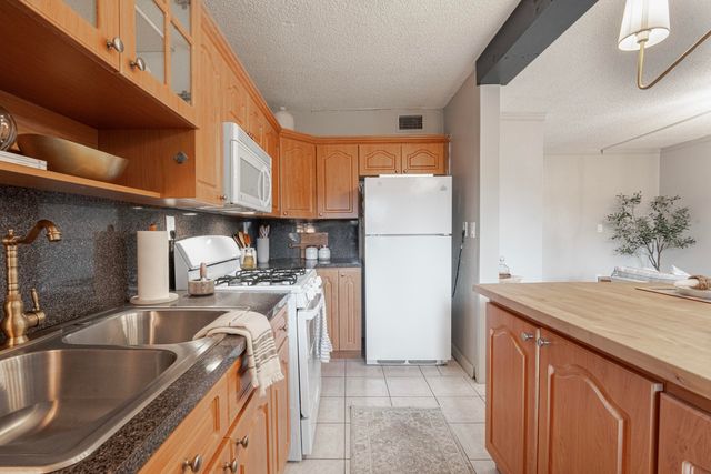 115 NE 202nd Terrace M20, Miami Gardens, FL 33179