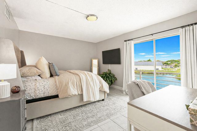 115 NE 202nd Terrace M20, Miami Gardens, FL 33179