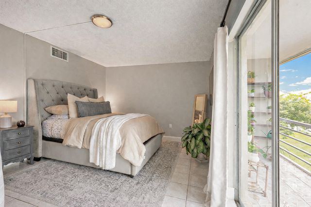 115 NE 202nd Terrace M20, Miami Gardens, FL 33179