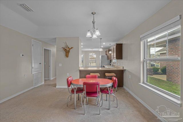 5797 Corkscrew Ct, Pace, FL 32571