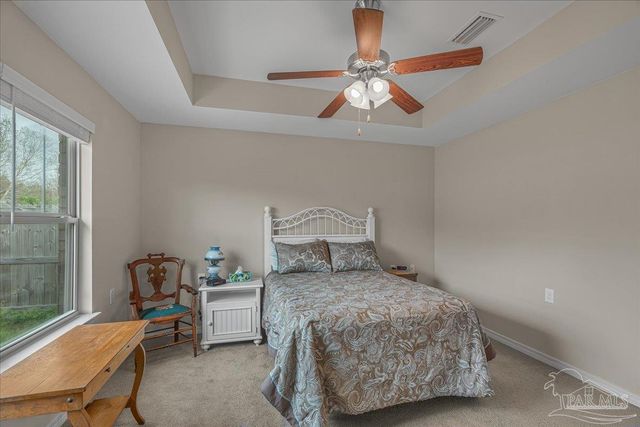 5797 Corkscrew Ct, Pace, FL 32571