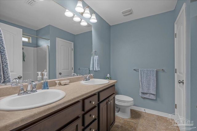 5797 Corkscrew Ct, Pace, FL 32571