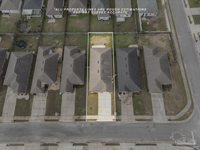 5797 Corkscrew Ct, Pace, FL 32571