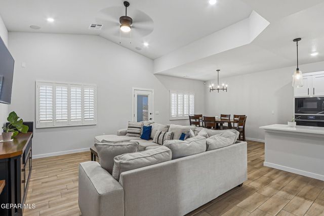 7413 White Cedar Place, Canutillo, TX 79835