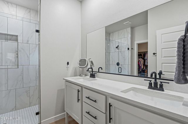 7413 White Cedar Place, Canutillo, TX 79835