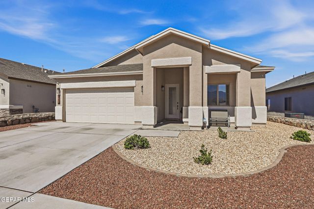 7413 White Cedar Place, Canutillo, TX 79835