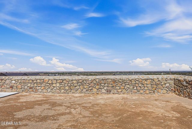 7413 White Cedar Place, Canutillo, TX 79835