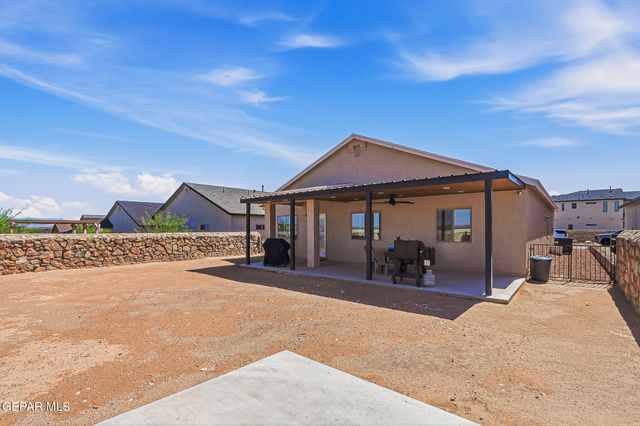 7413 White Cedar Place, Canutillo, TX 79835