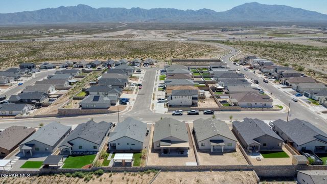 7413 White Cedar Place, Canutillo, TX 79835