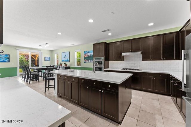2925 Lessini Court, Sparks, NV 89434