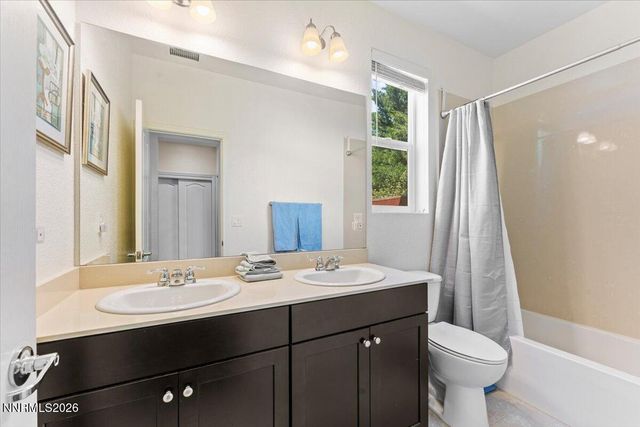2925 Lessini Court, Sparks, NV 89434