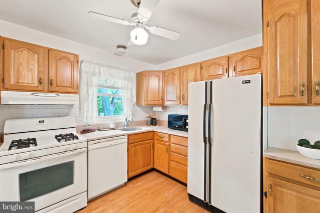 206 STODDERT AVE, Waldorf, MD 20602