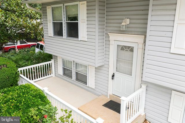 206 STODDERT AVE, Waldorf, MD 20602