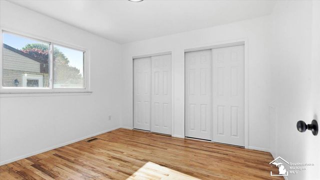 25647 Baker Street, Taylor, MI 48180