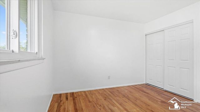 25647 Baker Street, Taylor, MI 48180