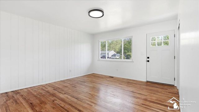 25647 Baker Street, Taylor, MI 48180