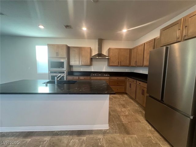 7939 Terra Barossa Street, Las Vegas, NV 89113