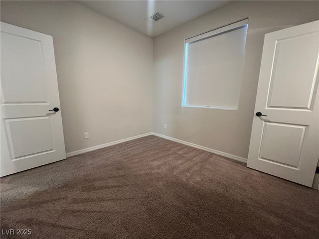 7939 Terra Barossa Street, Las Vegas, NV 89113