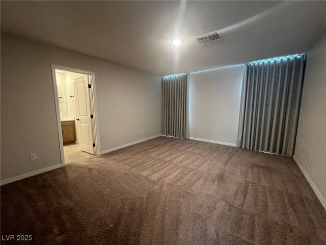 7939 Terra Barossa Street, Las Vegas, NV 89113