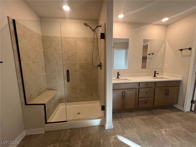 7939 Terra Barossa Street, Las Vegas, NV 89113