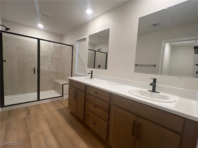 7939 Terra Barossa Street, Las Vegas, NV 89113