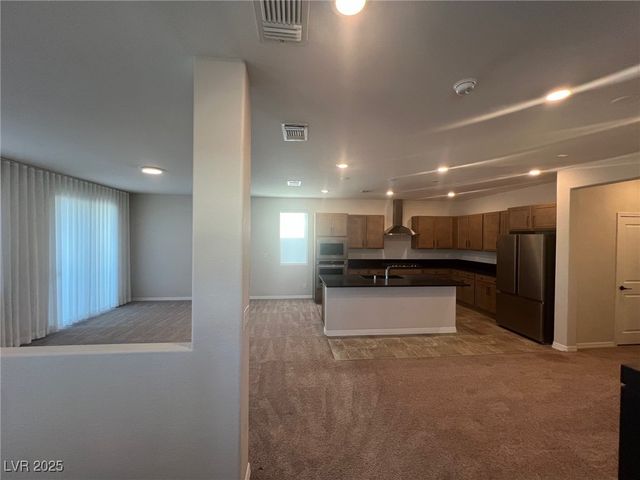 7939 Terra Barossa Street, Las Vegas, NV 89113