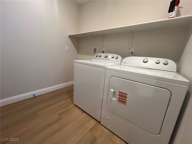 7939 Terra Barossa Street, Las Vegas, NV 89113