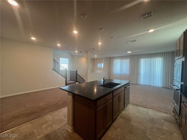 7939 Terra Barossa Street, Las Vegas, NV 89113