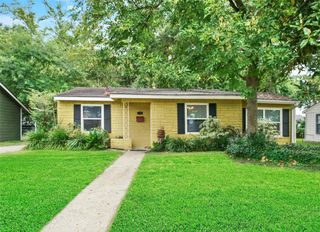 4303 Piney Woods Drive, Houston, TX 77018
