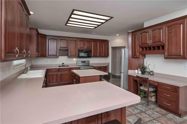 5805 W Chapel Hill Road, Douglasville, GA 30135