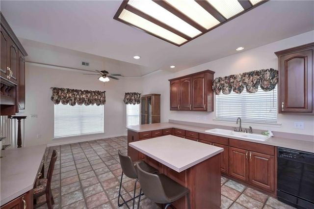 5805 W Chapel Hill Road, Douglasville, GA 30135