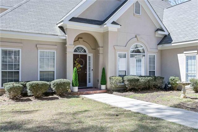 5805 W Chapel Hill Road, Douglasville, GA 30135