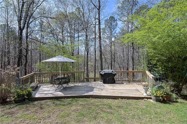 5805 W Chapel Hill Road, Douglasville, GA 30135