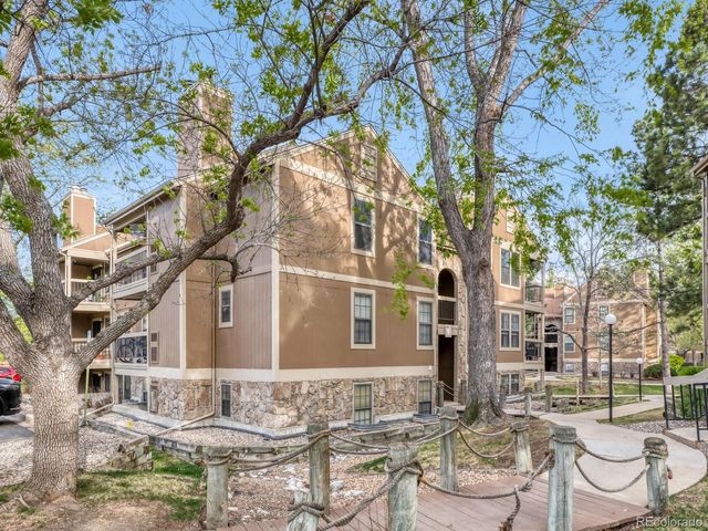 10950 W Florida Avenue 304, Lakewood, CO 80232