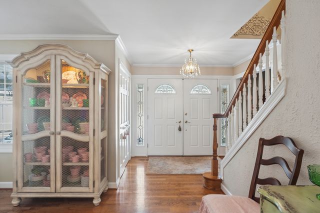 706 Cherry Court, Itasca, IL 60143