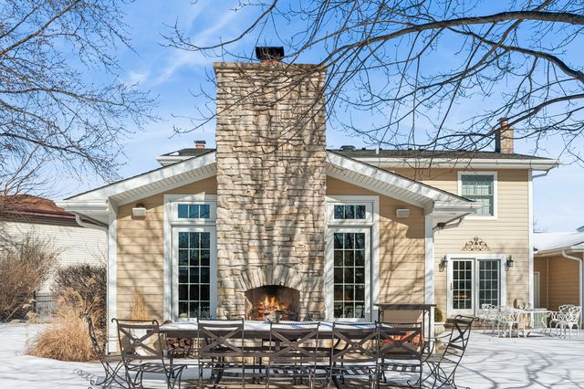 706 Cherry Court, Itasca, IL 60143