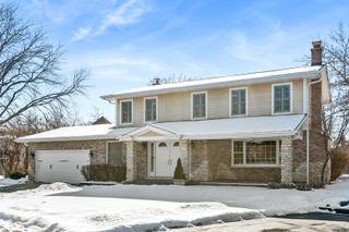 706 Cherry Court, Itasca, IL 60143