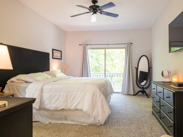 8484 24th Avenue, Jenison, MI 49428