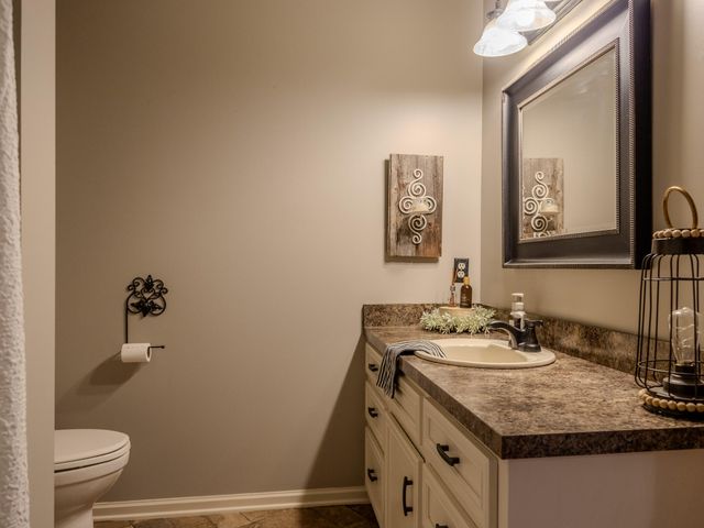 8484 24th Avenue, Jenison, MI 49428