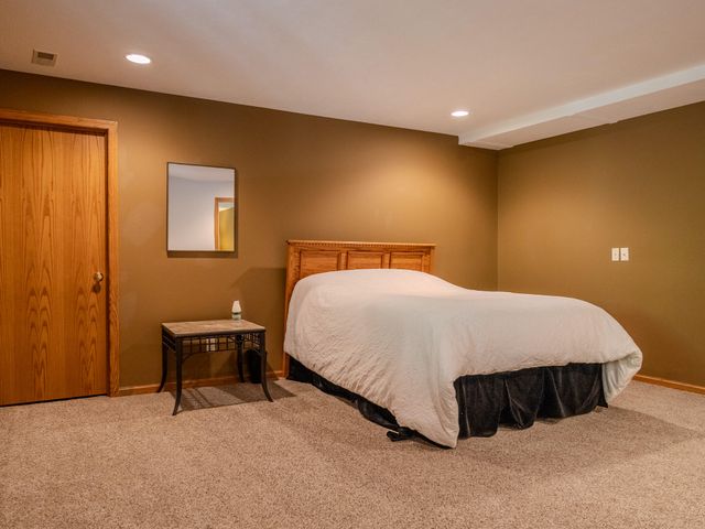 8484 24th Avenue, Jenison, MI 49428