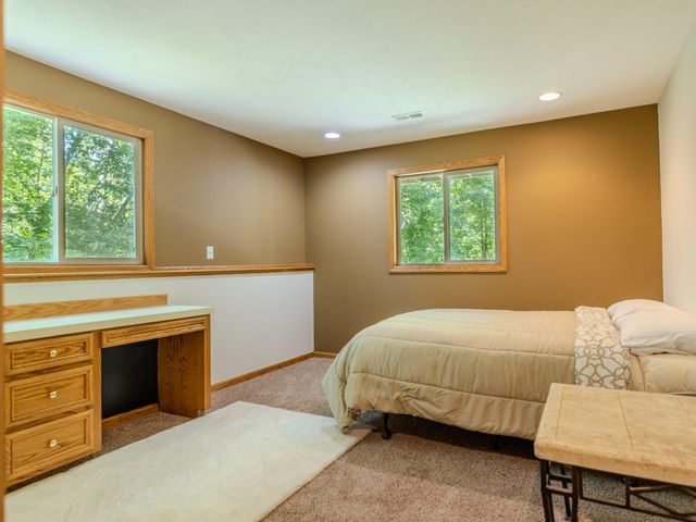 8484 24th Avenue, Jenison, MI 49428