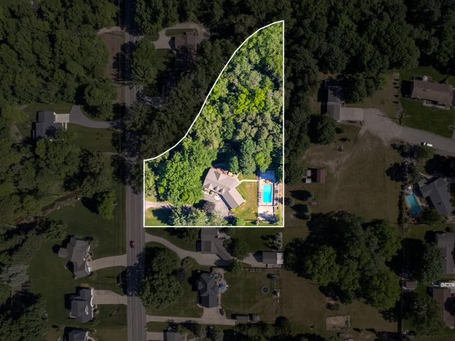 8484 24th Avenue, Jenison, MI 49428