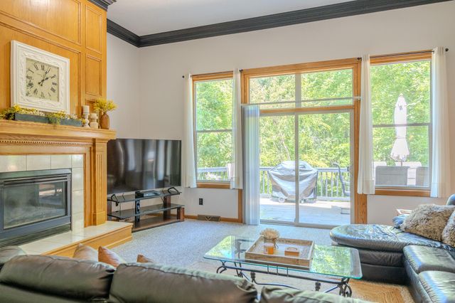 8484 24th Avenue, Jenison, MI 49428