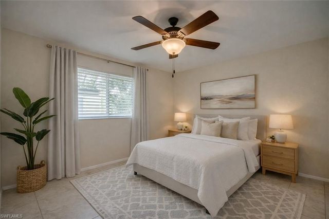 110 SE 13th PL, Cape Coral, FL 33990