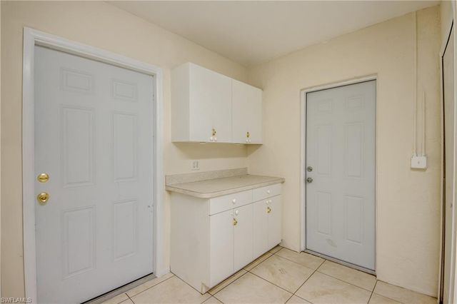 110 SE 13th PL, Cape Coral, FL 33990