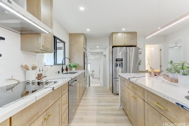 1159 Loho Street, Kailua, HI 96734