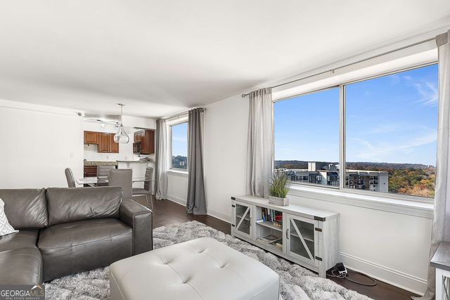 2479 Peachtree Road NE APT 1716, Atlanta, GA 30305